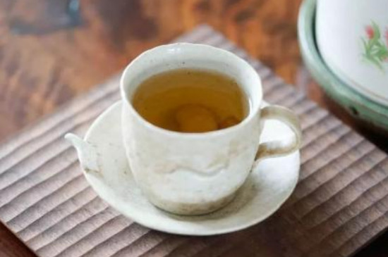 蜂蜜和茶叶泡了5年可以喝吗 第3张