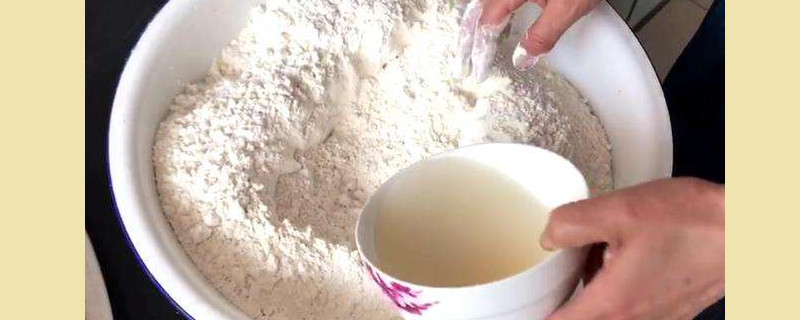 发面酵母和面粉比例 第1张