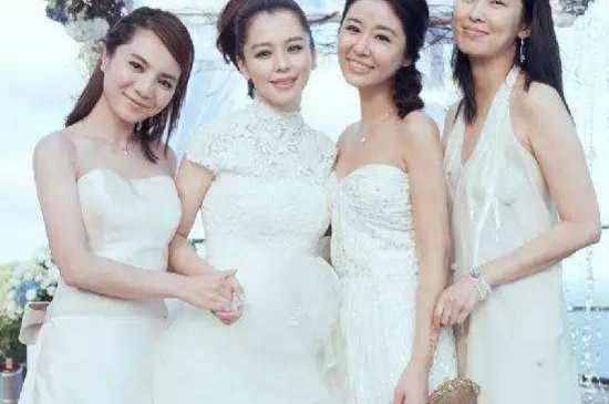 参加婚礼可以穿白色裙子吗 第3张