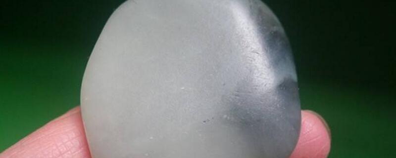 昆仑玉能长期挂在身上吗 第1张