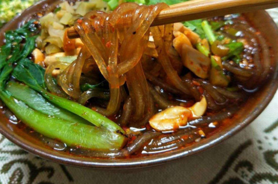 酸辣粉放什么菜 第3张