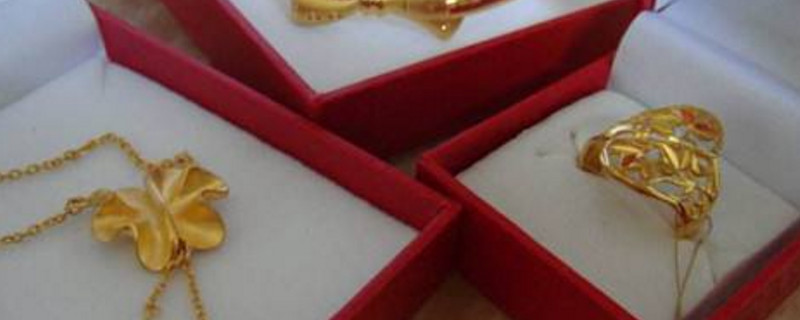 结婚为什么要买三金 第1张