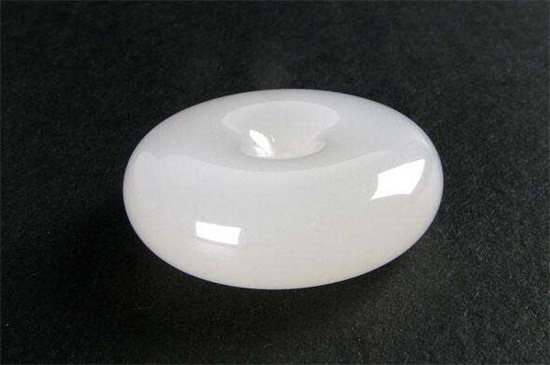 羊脂白玉能用热水泡吗? 第3张