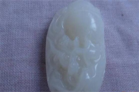 羊脂白玉的产地有哪里 第3张