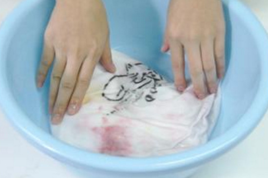 衣服染色怎么漂白 第7张
