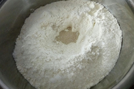 发面馒头怎么做又软又香 第3张