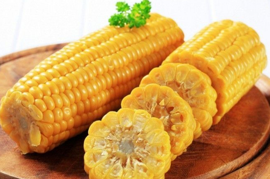电烤箱烤生玉米的做法（烤箱怎么烤生玉米最简单的窍门） 第9张