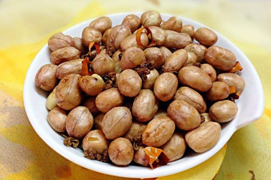 微波花生米怎么做好吃带咸味（微波花生米的正确制作方法） 第11张