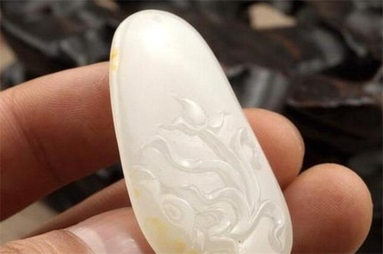和田玉可以用水洗吗（和田玉可以用水洗） 第5张