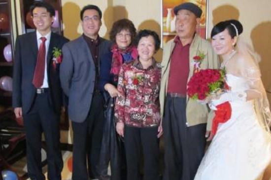 结婚送亲穿什么衣服 第5张