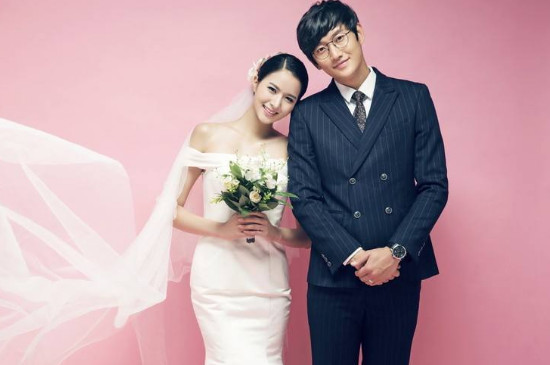婚庆公司负责拍婚纱照吗 第5张