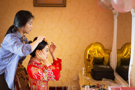 婚庆公司负责化妆吗 第3张