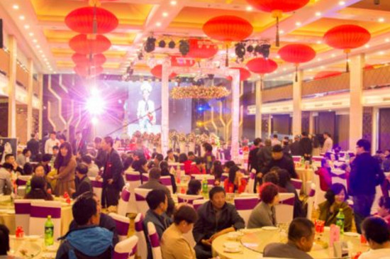 结婚喜宴一般几点开桌 第5张