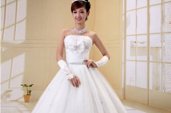 结婚穿几套衣服 第3张