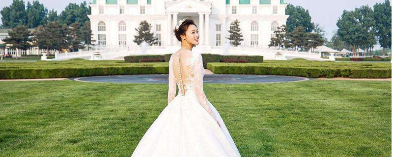 结婚当天可以穿白衣服吗 第1张