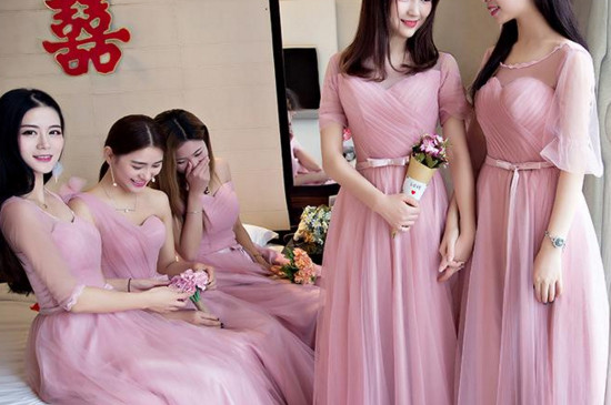 结婚当天可以穿粉色衣服吗 第3张