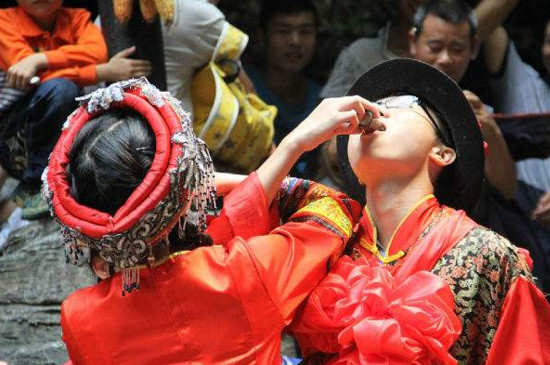 交杯酒又叫什么酒 第5张