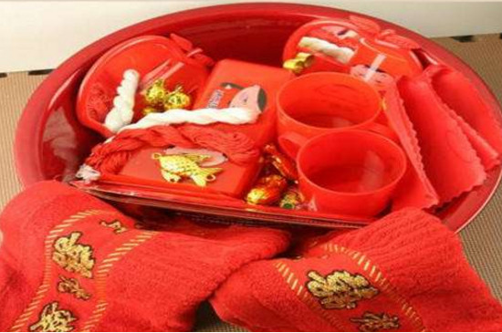 结婚红盆里放什么东西 第5张