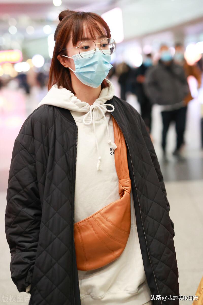 中短发怎么扎好看？大家都在学的扎发教程 第9张