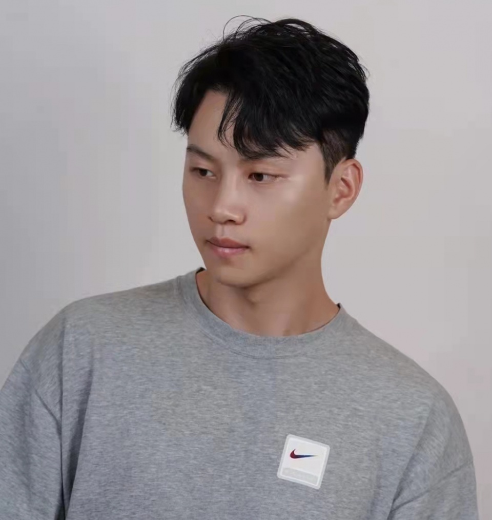 换来换去还是这几种发型养眼，小帅哥大叔都适合，精干更有男人味 第11张