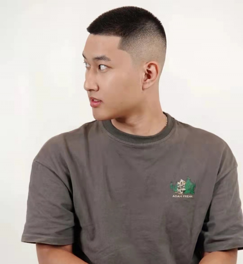 换来换去还是这几种发型养眼，小帅哥大叔都适合，精干更有男人味 第19张
