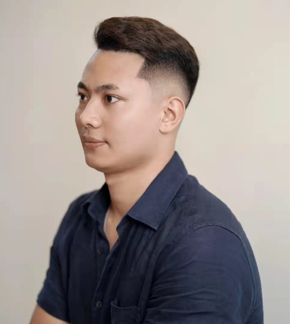 换来换去还是这几种发型养眼，小帅哥大叔都适合，精干更有男人味 第25张