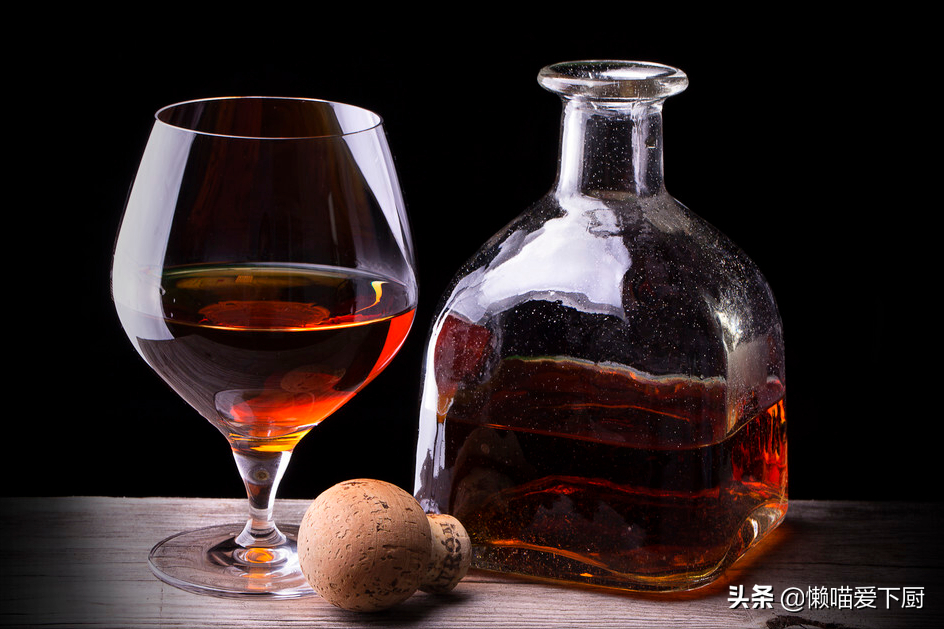 “白兰地”有保质期吗？应该加热喝，还是加冰喝？涨知识了 第1张