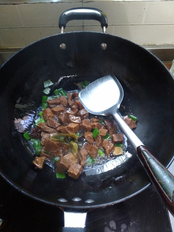 白萝卜炖牛肉 第7张