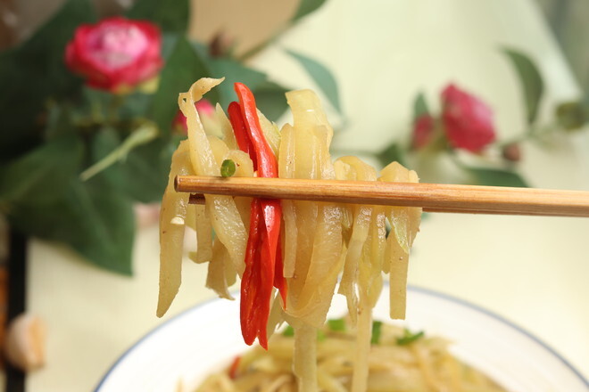 佛手瓜炒肉丝 第11张