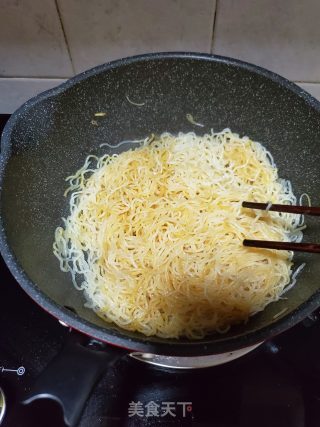 香芹韭黄肉片炒米粉的做法步骤：6 第11张