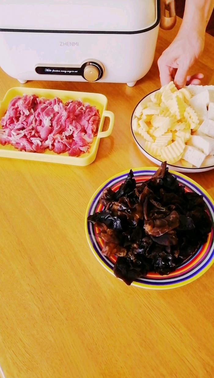 羊肉什锦火锅 第3张