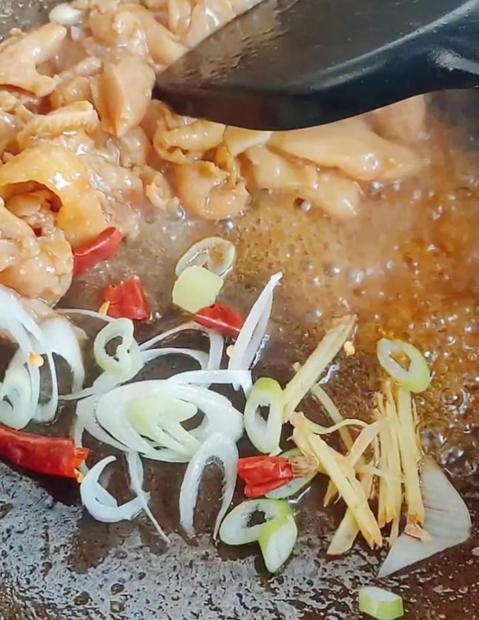 青椒鸡腿肉 第7张