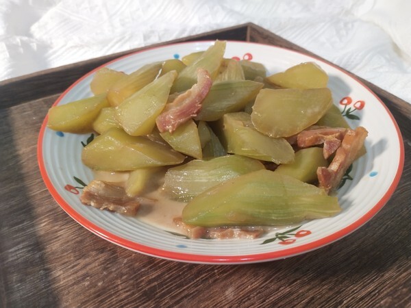腊肉炖莴苣成品图 第11张