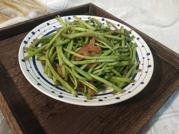 藜蒿炒腊肉 第9张
