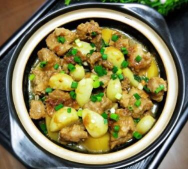 土豆排骨煲的做法步骤：10 第19张