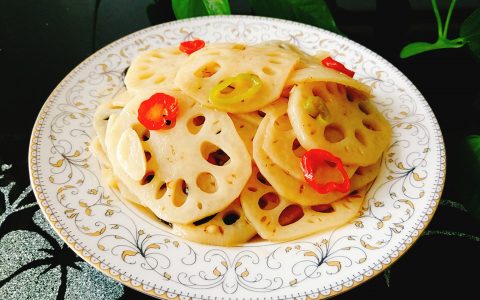 莲藕最简单的两种家常做法，清甜脆爽开胃，好吃也好看