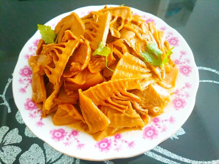 经典笋干烧肉，鲜香脆嫩开胃，吃不腻 第7张