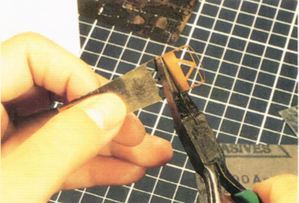 模型技巧完全手册(8)-蚀刻片的使用 第23张