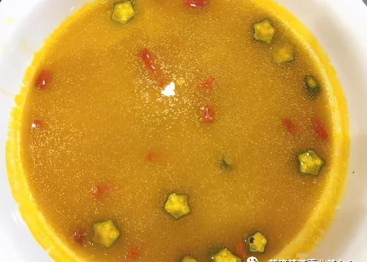 素食菜谱推荐：南瓜莲子汤，糖降压、排毒养颜、健脾胃 第1张