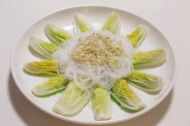 家常美食：开胃下饭的蒜蓉粉丝娃娃菜，做法简单，味道鲜美 第15张