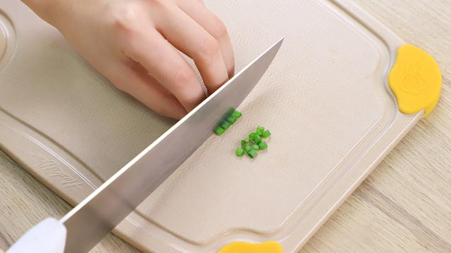 特色美食：开胃萝卜丝饼，补充能量滋养不上火 第5张