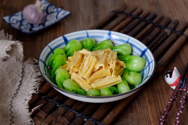 在家做饭怎么才能避免油腻?七步控油小妙招，让饮食更健康！ 第5张