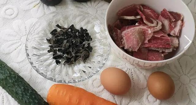 家常美食：自制木须肉，有肉有菜不油腻 第5张