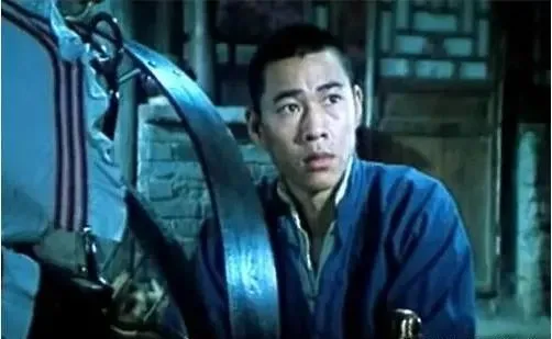 《骆驼祥子》：比贫穷更可怕的，是低层次的聪明 第3张