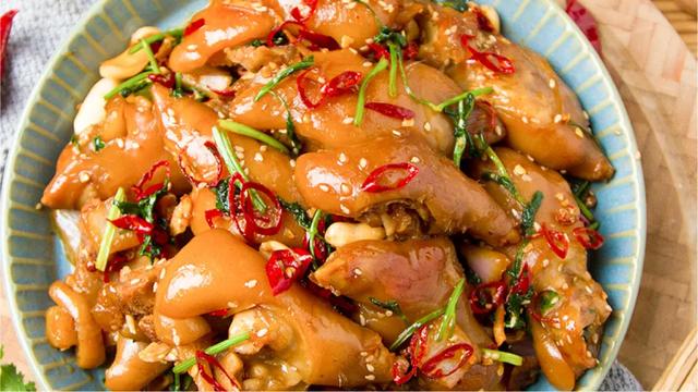 香辣猪蹄，肥而不腻，软糯可口又下饭 第31张