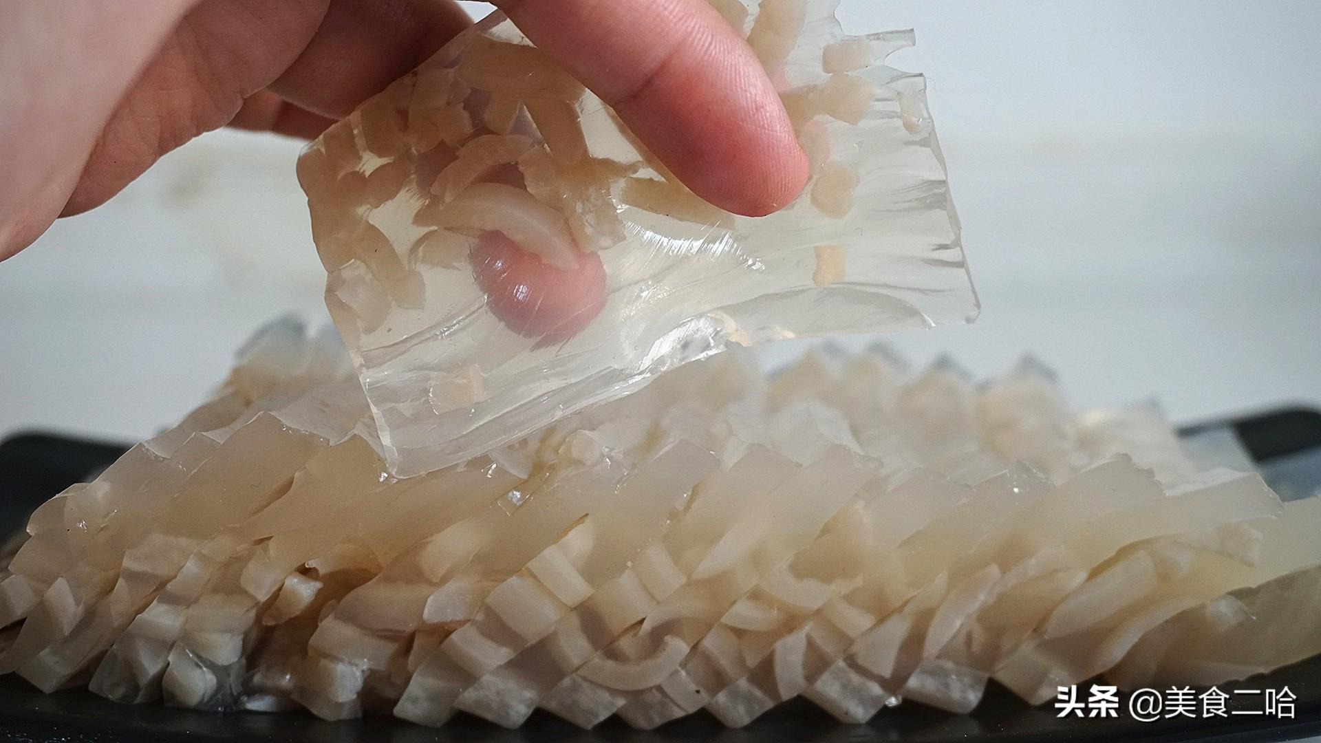 过年熬皮冻，清透亮白的关键都在这，软糯Q弹，不发腥无异味 第3张