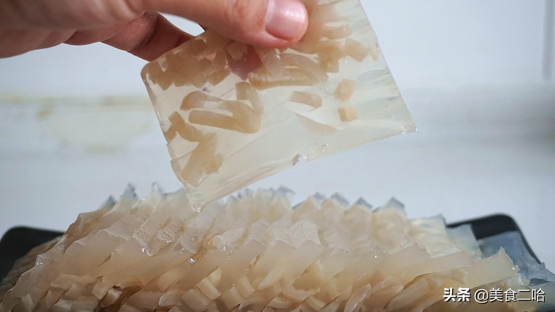 过年熬皮冻，清透亮白的关键都在这，软糯Q弹，不发腥无异味 第25张