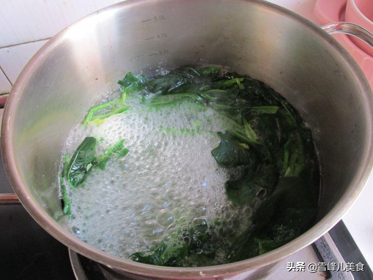 挂面最好吃的做法，简单3步就做好，香辣鲜美，连吃3天都不腻 第5张