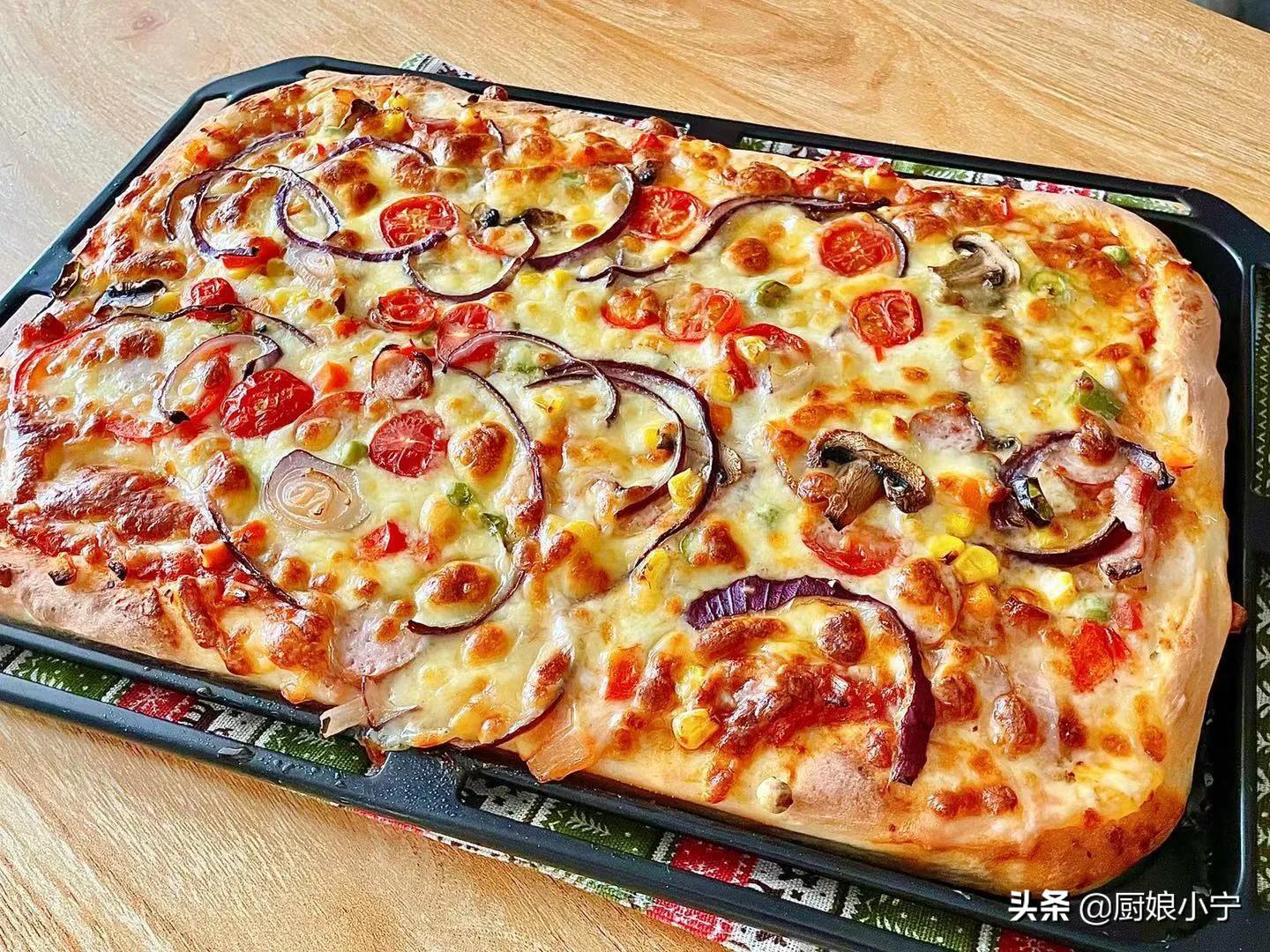 爱吃披萨不用买，学会这配方，外皮酥脆超级拉丝，媲美必胜客 第1张
