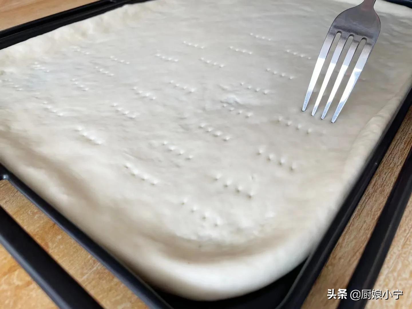 爱吃披萨不用买，学会这配方，外皮酥脆超级拉丝，媲美必胜客 第21张